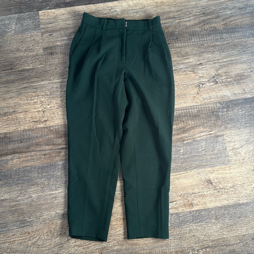 Aritiza Babaton pants